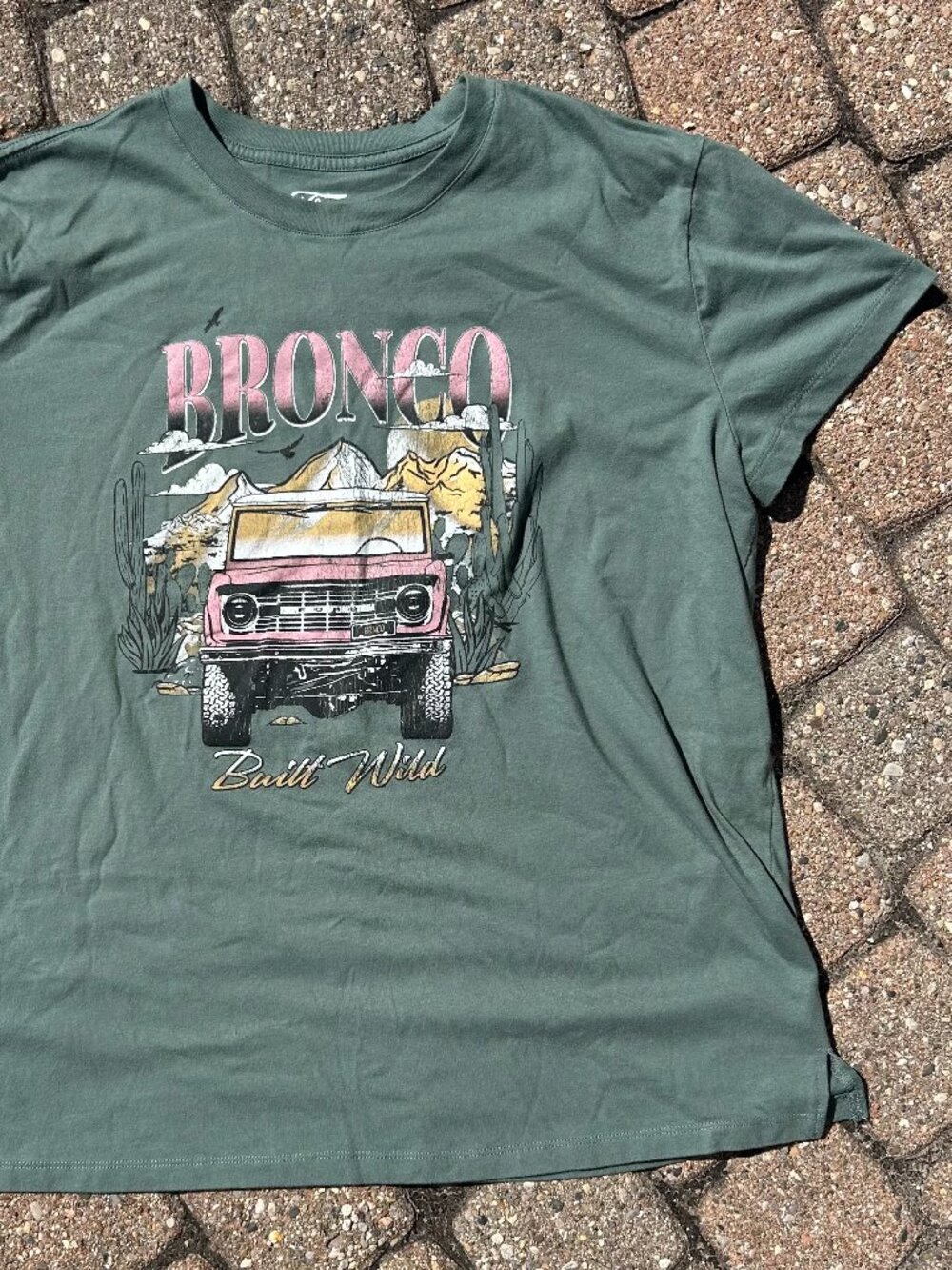 Ford Bronco Built Wild T-Shirt Women's XL